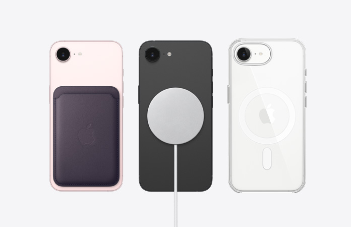 iPhone 17eの背面の外観。MagSafeアクセサリが取りつけられている